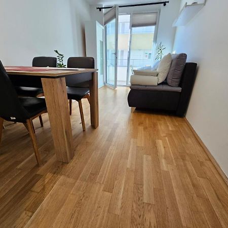Stylish Apartment In Innsbruck + 1 Parking Spot 外观 照片