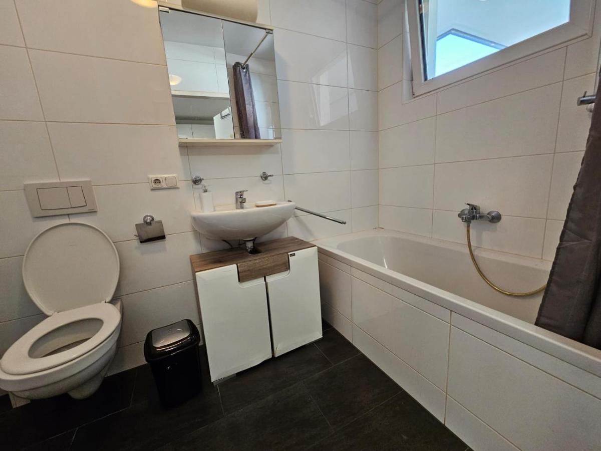 Stylish Apartment In Innsbruck + 1 Parking Spot 外观 照片